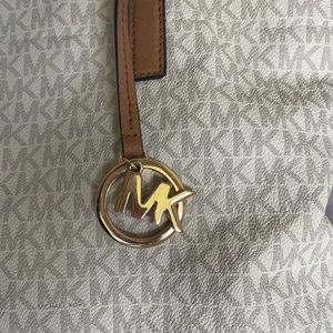 Michael Kors Original Vanilla Tote